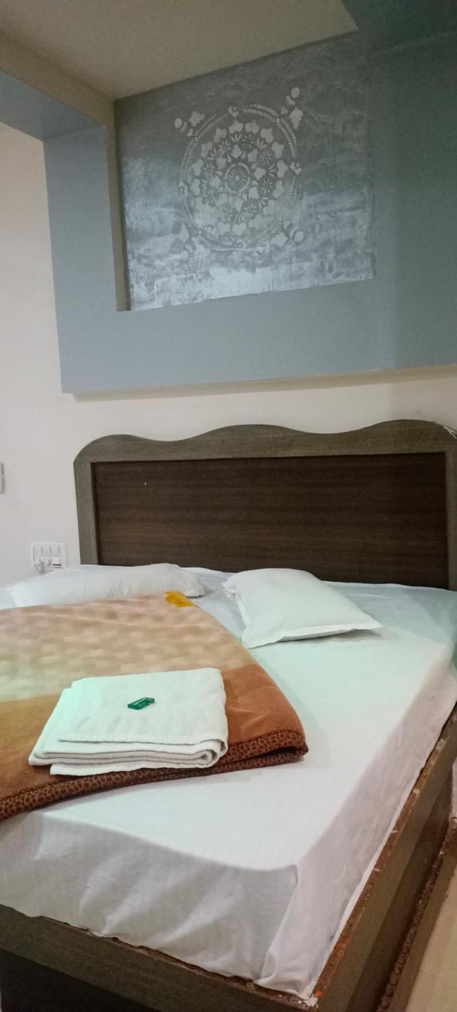New Hotel Rajvihar Pachmarhi Bagian luar foto